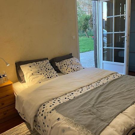 Chambre D'Hote Chailly-en-Biere Bagian luar foto